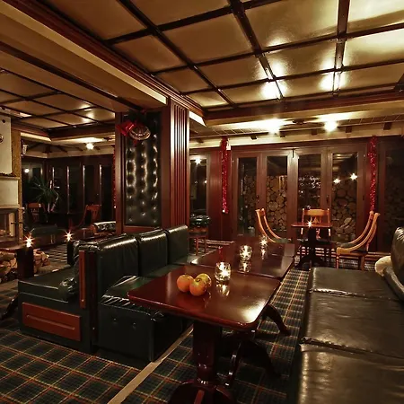 فندق Friends بانسكو