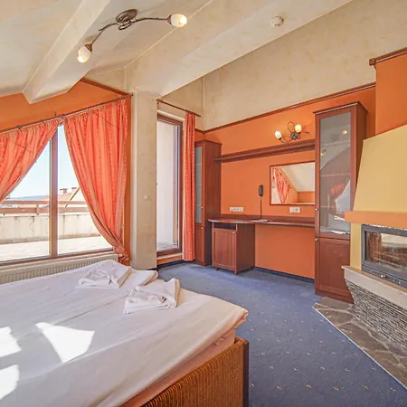 Friends Hotel