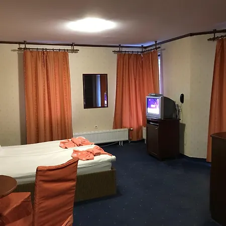 френдс 3*